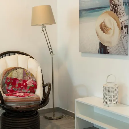 Marina Triplex Apartment