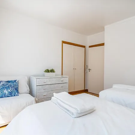 Marina Triplex Apartment Vilamoura